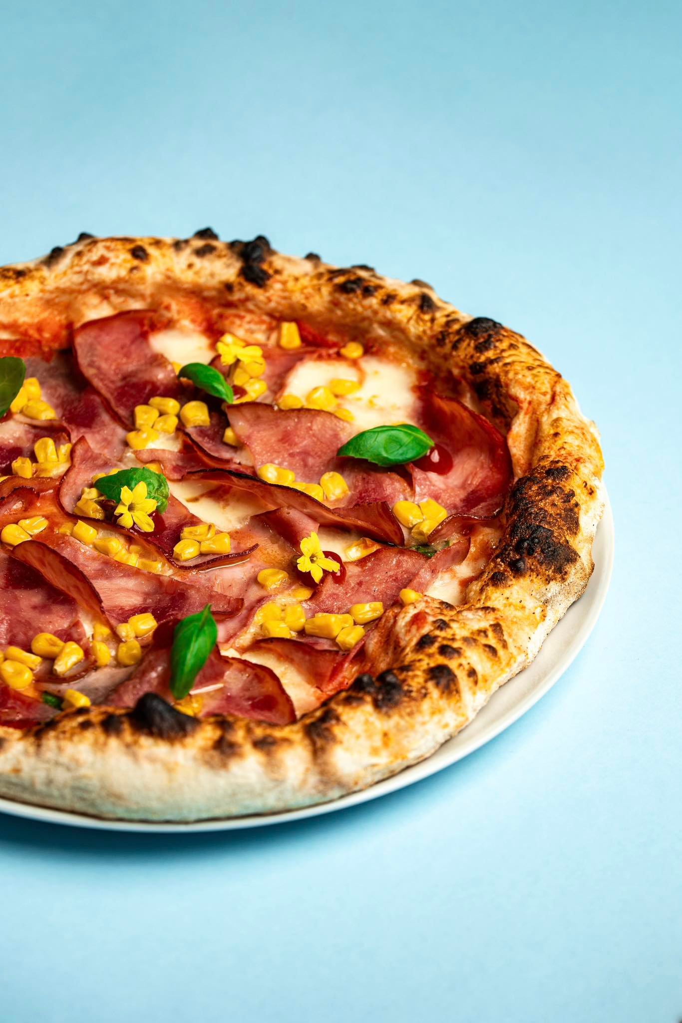 Sonkás kukoricás Pizza